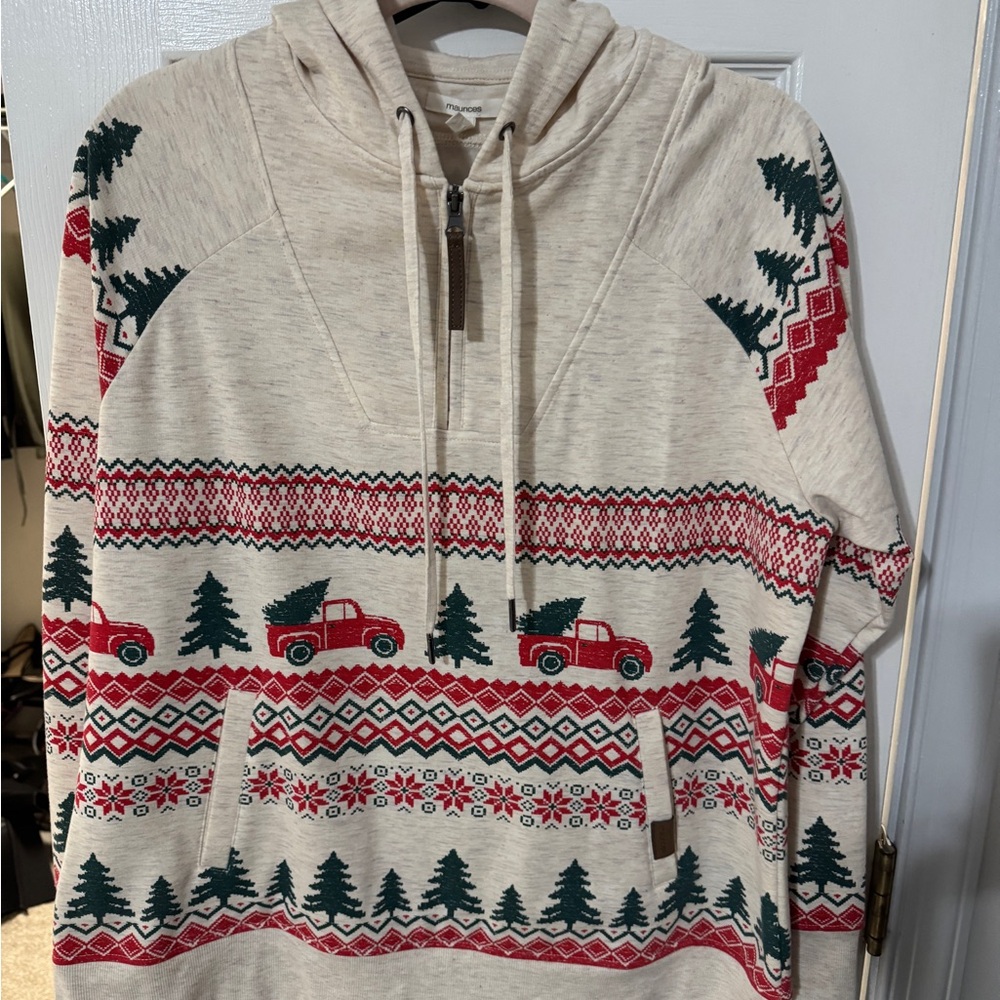 Maurices Cream Hooded Christmas sweatshirt